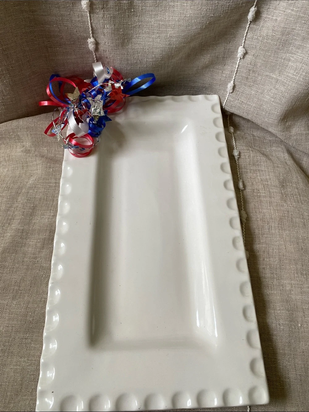 Southern Living Dress Me Up Rectangular Serving Patter 14”x 8” including rim